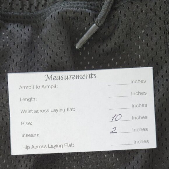 BCBGeneration shorts #96  Size M - Picture 4 of 4